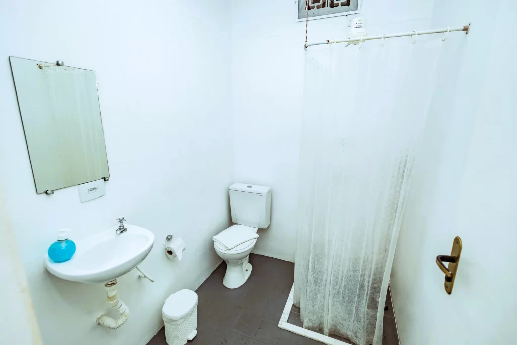 Suite Familia wc privativo Pousada Peruibe 455